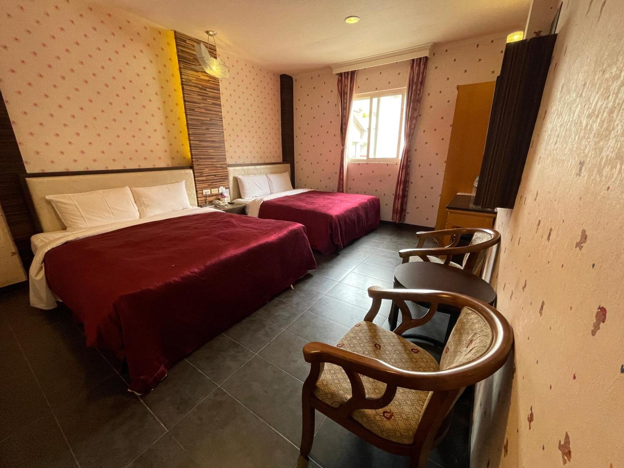 Treasure Island Motel - Renwu Kaohsiung Eksteriør billede